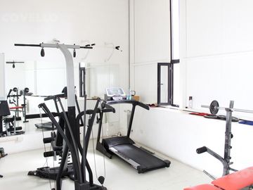 Venta casa de 7 ambientes en Abasto