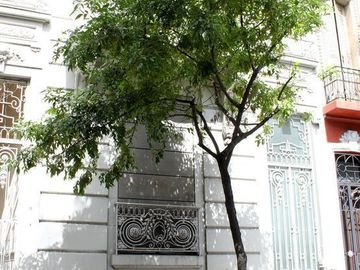 Venta casa de 7 ambientes en Abasto