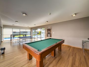 Condominio Infinity - Moderno Flat con Balcón y Vista al Parque – 3 Dormitorios   2 Cocheras 2 Depósitos