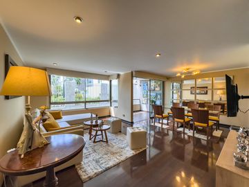 Condominio Infinity - Moderno Flat con Balcón y Vista al Parque – 3 Dormitorios   2 Cocheras 2 Depósitos