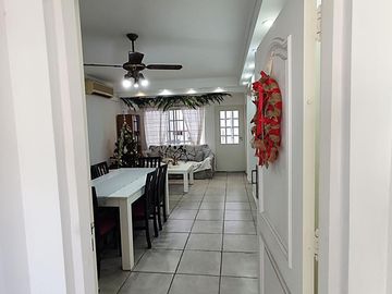 Excelente Casa/PH (tipo duplex) en Parque Chacabuco