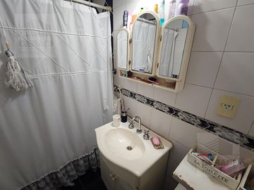 Excelente Casa/PH (tipo duplex) en Parque Chacabuco