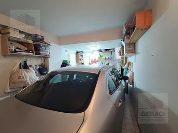 Excelente Casa/PH (tipo duplex) en Parque Chacabuco
