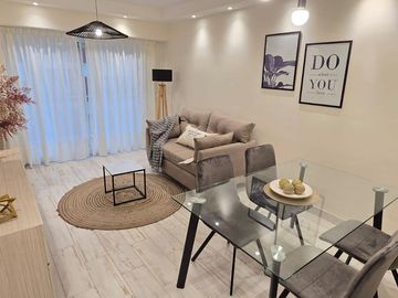 VENDO DEPARTAMENTO 2 AMBIENTES CON BALCON A LA CALLE - ZONA PLAZA MITRE - EQUIPADO CON MUEBLES