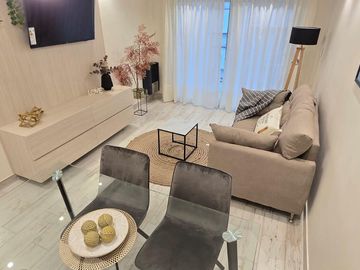 VENDO DEPARTAMENTO 2 AMBIENTES CON BALCON A LA CALLE - ZONA PLAZA MITRE - EQUIPADO CON MUEBLES