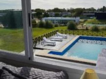 Casa en venta - 4 Dormitorios 4 Baños - Cochera - 230Mts2 - Pinamar
