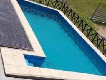 Casa en venta - 4 Dormitorios 4 Baños - Cochera - 230Mts2 - Pinamar