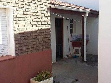 Casa en venta - 2 dormitorios 2 baños - 150mts² - Coronel Dorrego