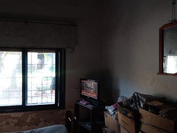 Casa en venta - 3 dormitorios 1 baño - 110mts2 - Parque San Martin