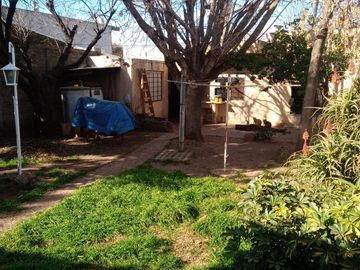 Casa en venta - 3 dormitorios 1 baño - 110mts2 - Parque San Martin