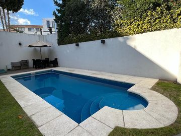Casa - Temperley Oeste