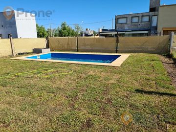 Casa en venta 2 dormitorios  con Pileta