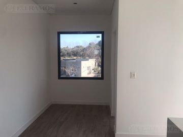 Casa en Venta Canton Norte PG 320.000 Dos Plantas con vistas a Laguna