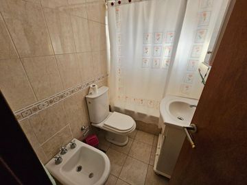 En Venta | Hermosa Propiedad en Venta en Country Club Banco Provincia - Sector V -  Propiedad Emplazada en 2 Lotes de Terreno