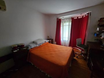 En Venta | Hermosa Propiedad en Venta en Country Club Banco Provincia - Sector V -  Propiedad Emplazada en 2 Lotes de Terreno