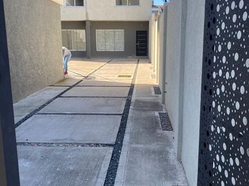HERMOSO DUPLEX EN VENTA A ESTRENAR -ZONA OLIVOS.