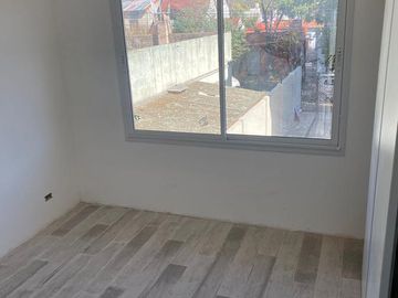 HERMOSO DUPLEX EN VENTA A ESTRENAR -ZONA OLIVOS.