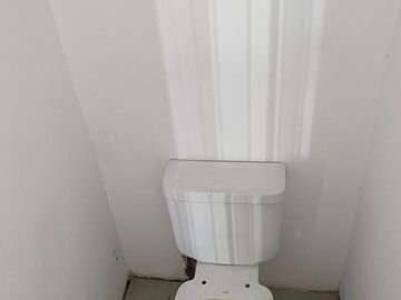 HERMOSO DUPLEX EN VENTA A ESTRENAR -ZONA OLIVOS.