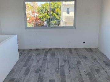 HERMOSO DUPLEX EN VENTA A ESTRENAR -ZONA OLIVOS.