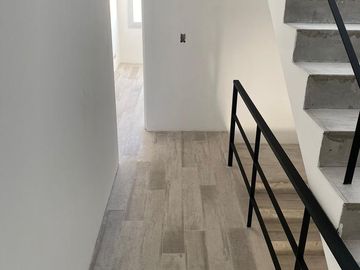 HERMOSO DUPLEX EN VENTA A ESTRENAR -ZONA OLIVOS.