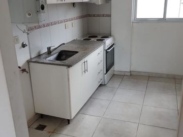 Departamento de tres ambientes en el Centro de Tigre
