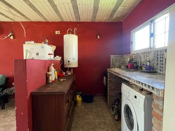 Casa de dos dormitorios en venta en Sicardi
