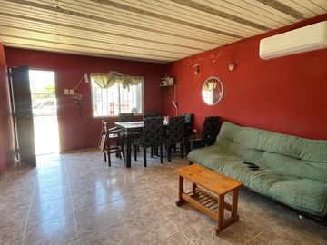 Casa de dos dormitorios en venta en Sicardi