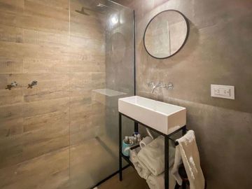 VENTA PH 3 AMBIENTES REFACCIONADO A NUEVO CON PATIO APTO CREDITO EN VILLA URQUIZA