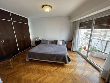 Departamento en Venta - 4 ambientes c/dependencia - Avellaneda