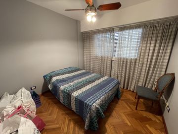 Departamento en Venta - 4 ambientes c/dependencia - Avellaneda