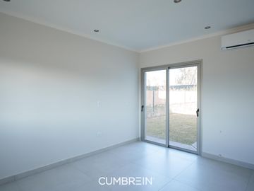 Casa de 3 dormitorios en La Castilla Club de Campo