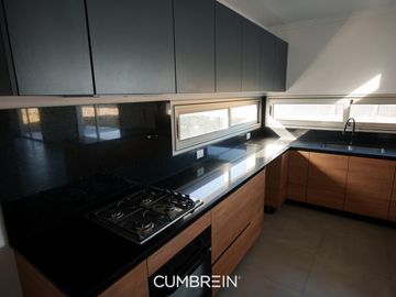 Casa de 3 dormitorios en La Castilla Club de Campo