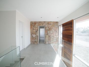 Casa de 3 dormitorios en La Castilla Club de Campo