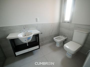 Casa de 3 dormitorios en La Castilla Club de Campo