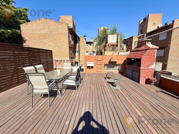 Casa al frente de 3 dormitorios