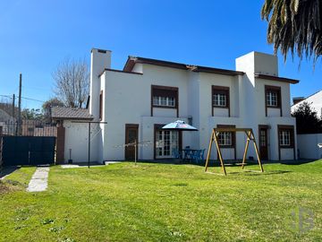 Casa de 4 Habitaciones en Venta