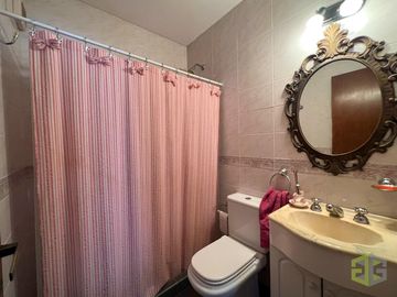 Casa de 4 Habitaciones en Venta