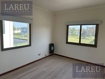 Casa en venta - Casuarinas Del Pilar