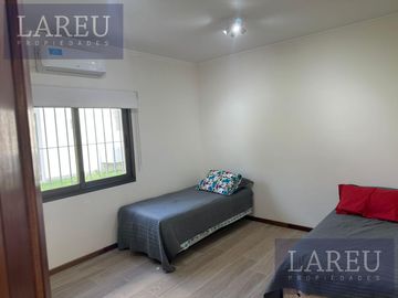 Casa en venta - Casuarinas Del Pilar