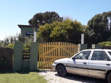 Casas en venta - 4 Dormitorios 2 Baños - 505Mts2 - Mar del Plata