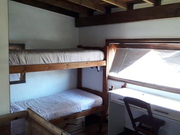 Casas en venta - 4 Dormitorios 2 Baños - 505Mts2 - Mar del Plata