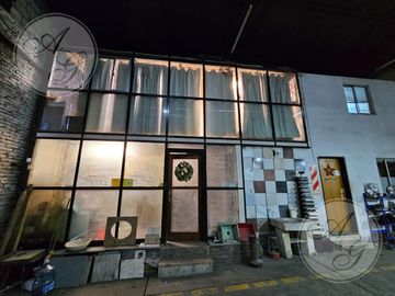 GALPON CON PTE GRUA - AVELLANEDA CENTRO - 27 X 10