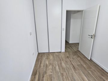 Departamento 3 ambientes con jardín y cochera - Saavedra