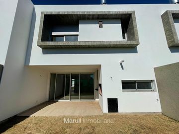 VENTA DUPLEX 3 DORM Housing Chacritas Zona sur Seguridad