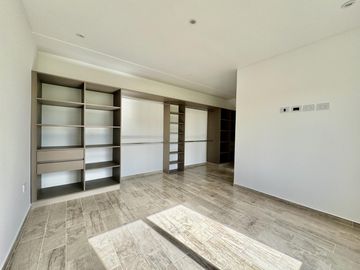 Casa en venta barrio San Felipe Canning