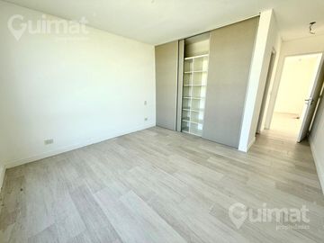 753M2 DE LOTE Casa en El Canton - Golf 90 -  A ESTRENAR, CON PISCINA, 4 AMB, COCINA Y PLAYROOM