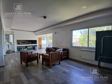 Juarez Beltrán vende Casa en Barrio Terrazas de Villa Allende 3 dormitorios