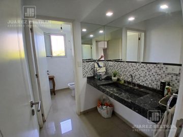 Juarez Beltrán vende Casa en Barrio Terrazas de Villa Allende 3 dormitorios