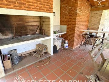 Venta - Casa - Barrio Parque La Verdad - Exaltación de la Cruz