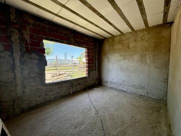 VENTA CASA SAN SEBASTIAN AREA 1 - 5 AMBIENTES